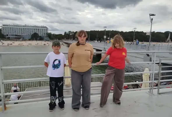 Młodzieżowe drużyny pożarnicze z Połczyna-Zdroju integrowały się w Kołobrzegu