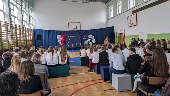 Rok szkolny 2026/2027 rozpoczęty w PSP im. Sportowców Polskich w Bierzwnicy