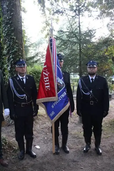 Ochotnicy z OSP Ołczyn Zdrój uczcili 86. rocznicę Zbrodni Katyńskiej